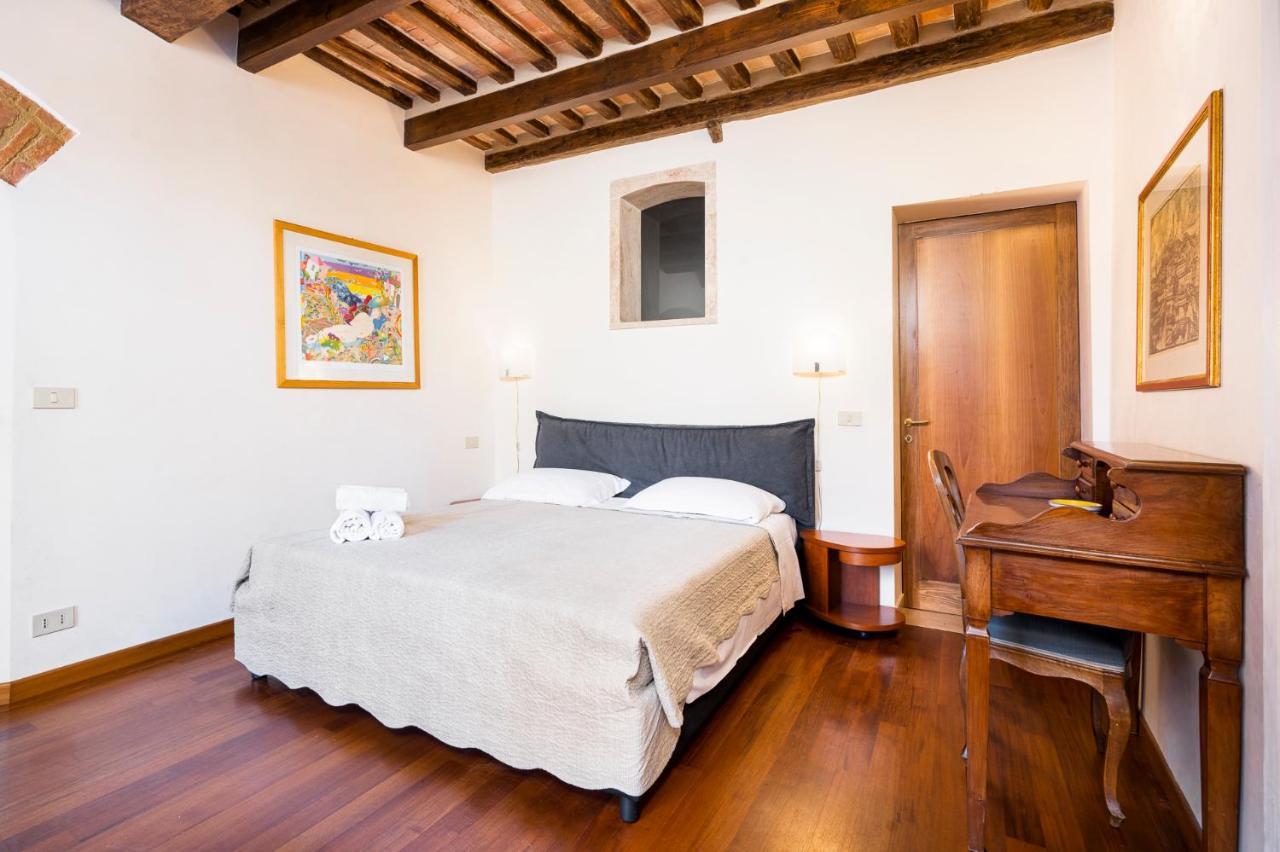 The Balcony Suite - Affaccio Su Piazza Del Campo Siena Exterior foto