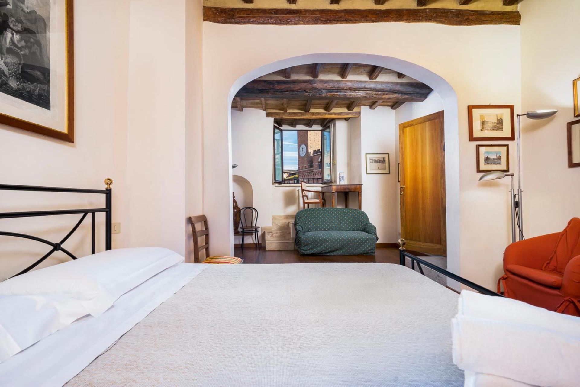 The Balcony Suite - Affaccio Su Piazza Del Campo Siena Exterior foto